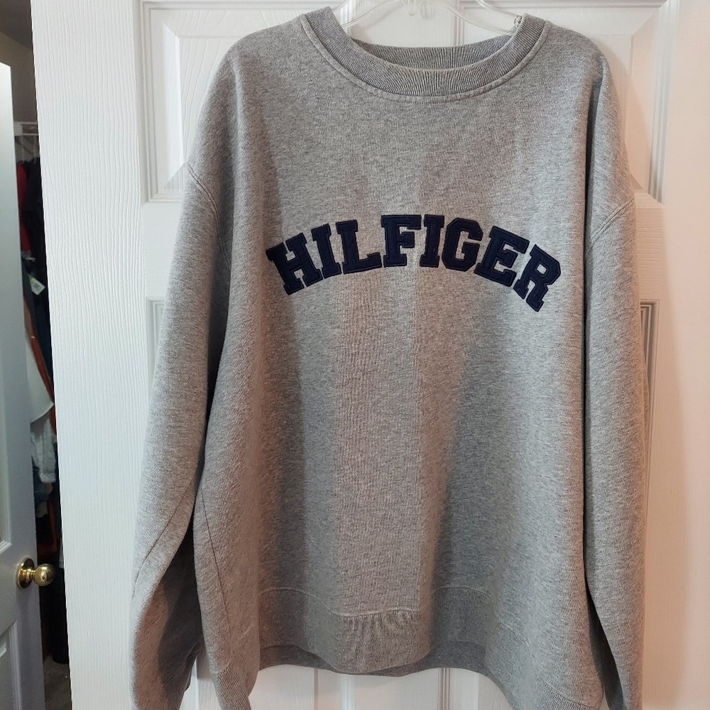 Tommy Hilfiger sweatshirt